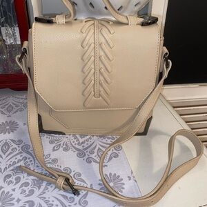 Lionel Bone Crossbody